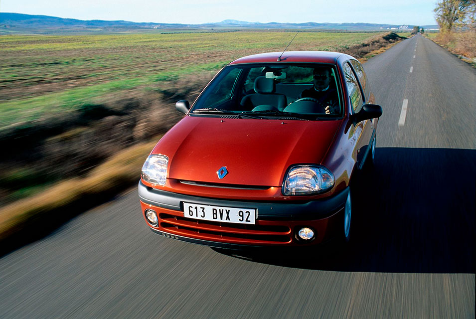 Το Renault CLIO γιορτάζει 30 χρόνια!